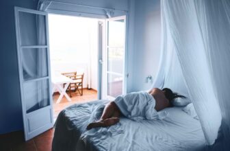 Is Sleeping Naked Better For Your Health?